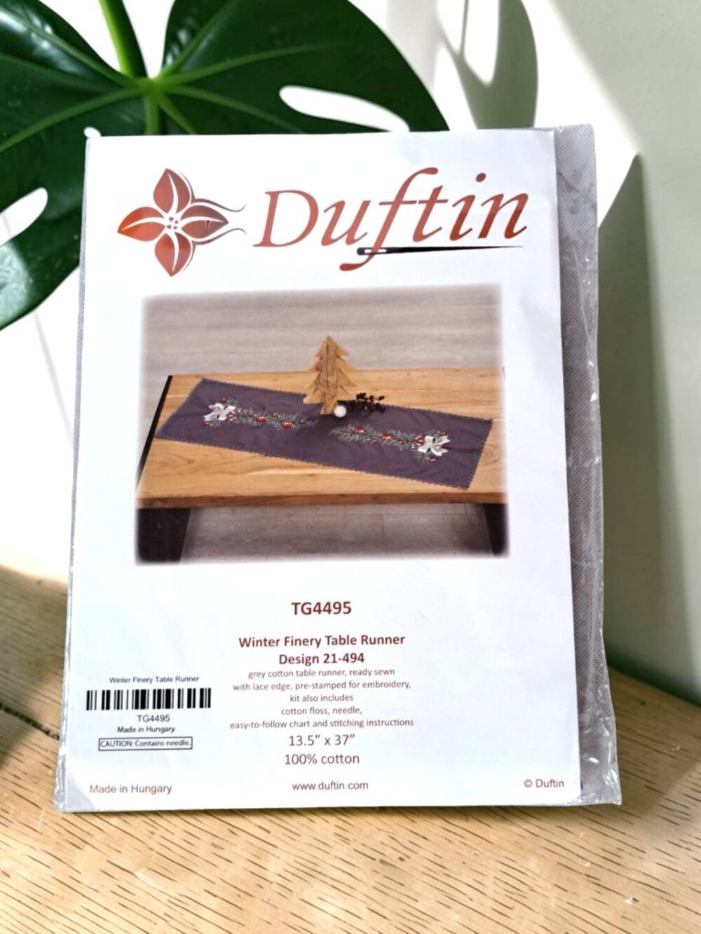 Duftin  Winter Finery Table Runner 13.5x37” Design 4495  Embroidery